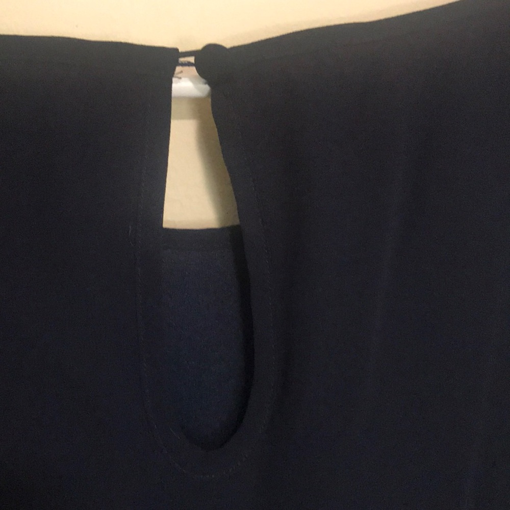 Dress - Picture 6 of 10